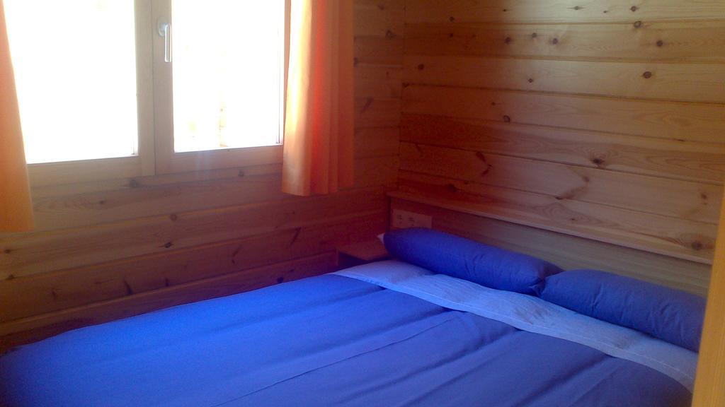 Camping Era Yerla D'Arties Bilik gambar