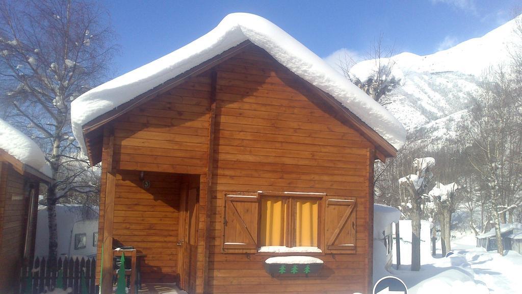 Camping Era Yerla D'Arties Luaran gambar