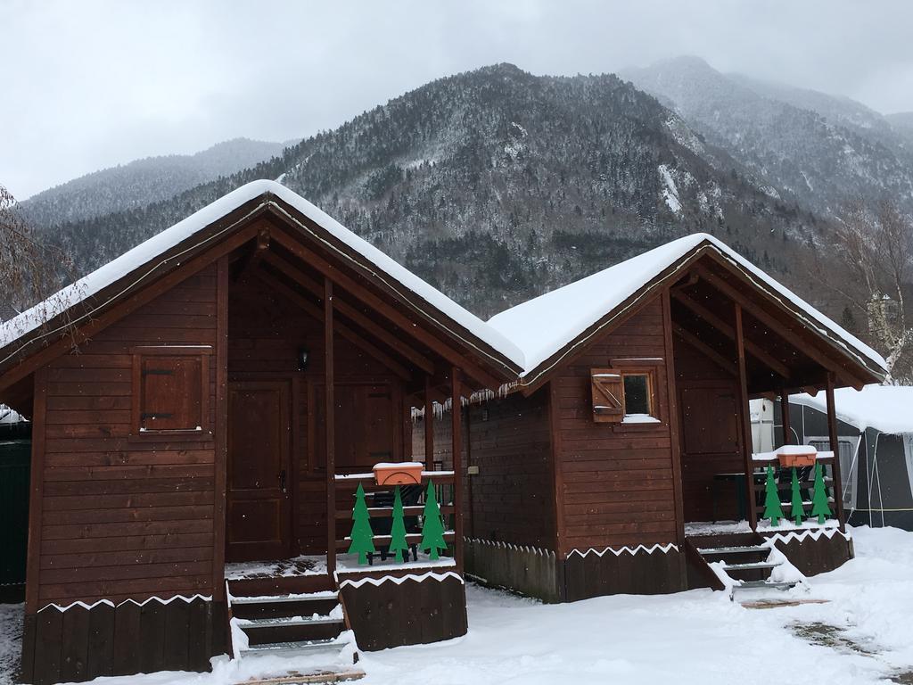 Camping Era Yerla D'Arties Luaran gambar
