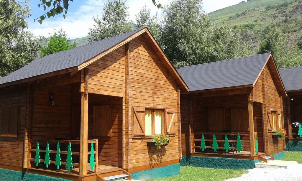 Camping Era Yerla D'Arties Luaran gambar