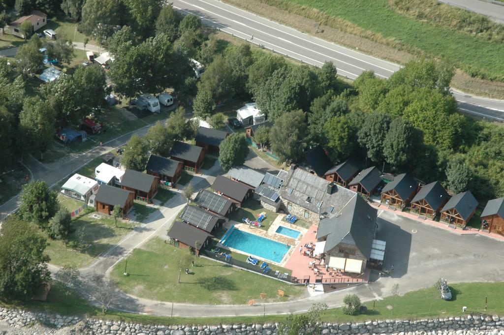 Camping Era Yerla D'Arties Luaran gambar